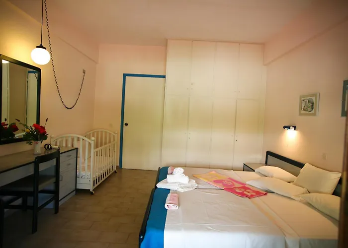Corfu Menigos Aparthotel Glyfada (Corfu)
