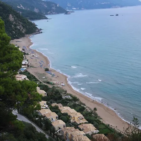 Apart Otel Corfu Menigos
