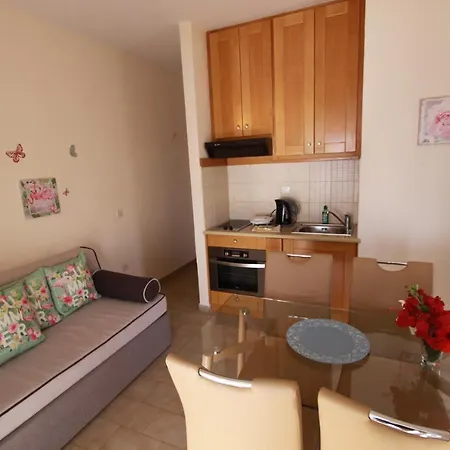 Corfu Menigos Hotel de apartamente 3*