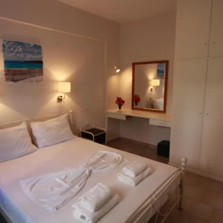 Corfu Menigos 3* Glifada