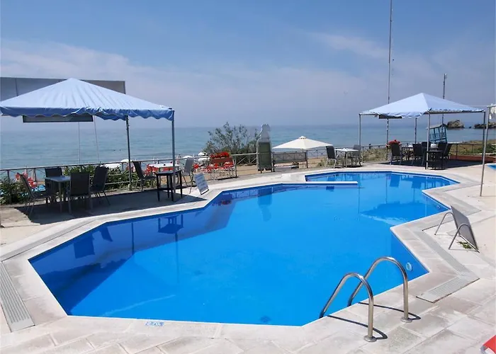 公寓式酒店 Corfu Menigos