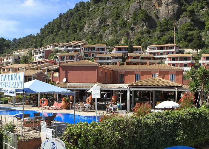 Corfu Menigos 3* 格利法达