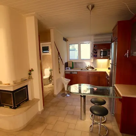 Hotel apartamentowy Corfu Menigos 3*