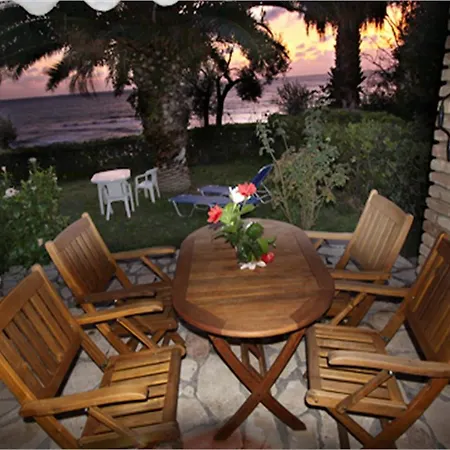 Hotel apartamentowy Corfu Menigos Glifada