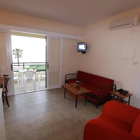 Hotel apartamentowy Corfu Menigos