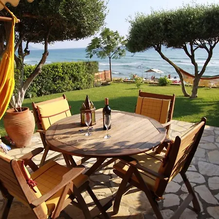 Hotel apartamentowy Corfu Menigos